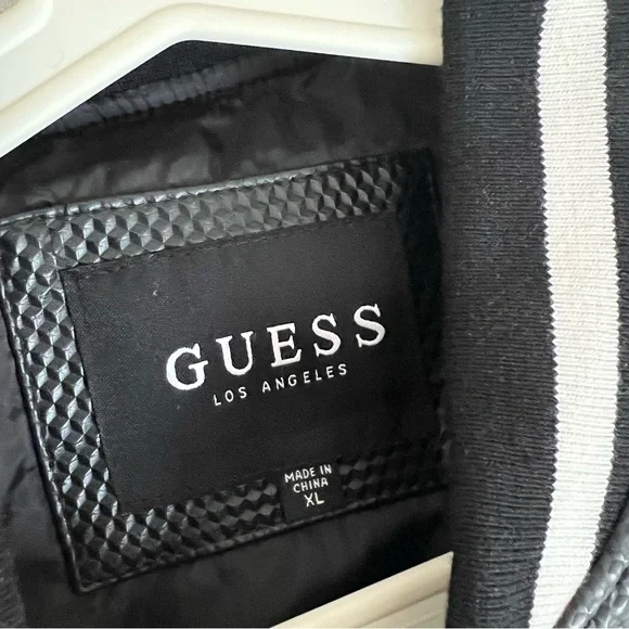 Guess Jacket - Picture 11 of 11